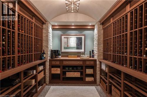 2054 Lakeshore Road E, Oakville, ON - Indoor