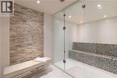 2054 Lakeshore Road E, Oakville, ON - Indoor