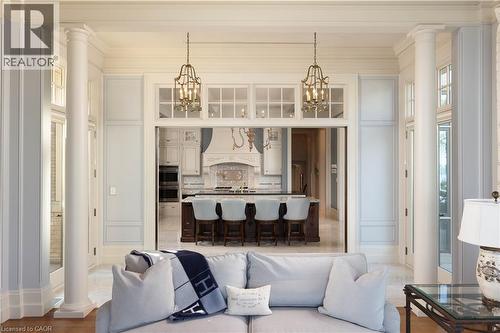 2054 Lakeshore Road E, Oakville, ON - Indoor