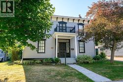 23 MOUNTAIN Street  Grimsby, ON L3M 3J9