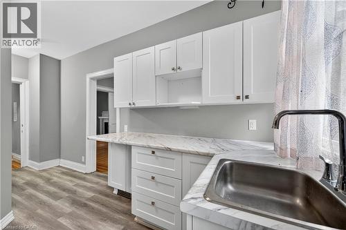 188 Stinson Street, Hamilton, ON - Indoor Photo Showing Kitchen