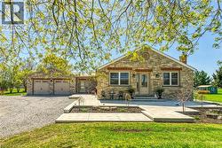 1866 THOMPSON Road E  Waterford, ON N0A 1Y0