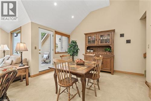 131 Grandview Hilltop Drive Unit# 1, Huntsville, ON - Indoor Photo Showing Dining Room