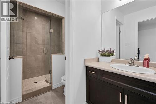 130 Chartwell Circle, Hamilton, ON - Indoor Photo Showing Bathroom