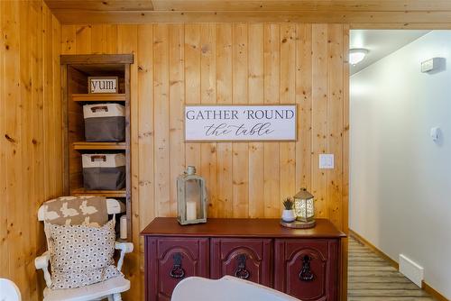 8796 Colony Road, Wardner, BC - Indoor Photo Showing Other Room