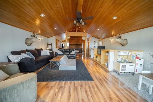 8796 Colony Road, Wardner, BC - Indoor