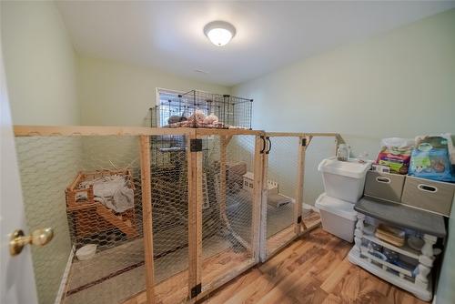 8796 Colony Road, Wardner, BC - Indoor