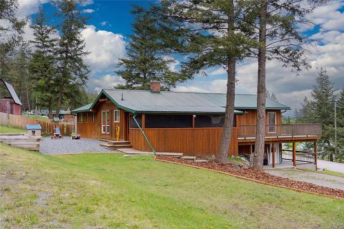 8796 Colony Road, Wardner, BC - Outdoor