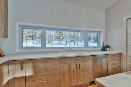 Cuisine - 479 Ch. Du Lac-Des-Cornes, Chute-Saint-Philippe, QC - Indoor Photo Showing Kitchen With Double Sink