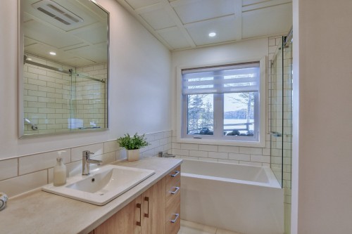 Salle de bains - 479 Ch. Du Lac-Des-Cornes, Chute-Saint-Philippe, QC - Indoor Photo Showing Bathroom