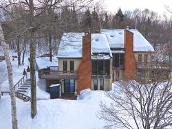 1921 Rue du Skieur  Sainte-Adèle, QC J8B 2Y9