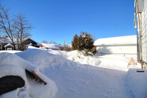 Cour - 348 Rue Gareau, Val-D'Or, QC - Outdoor