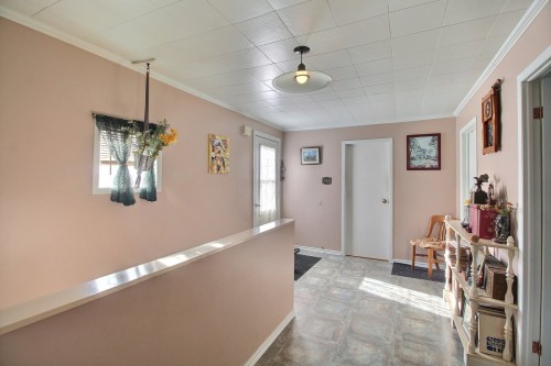 Hall d'entrée/Vestibule - 348 Rue Gareau, Val-D'Or, QC - Indoor Photo Showing Other Room