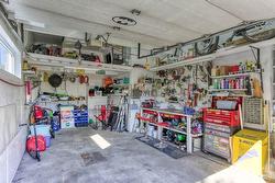 Garage - 