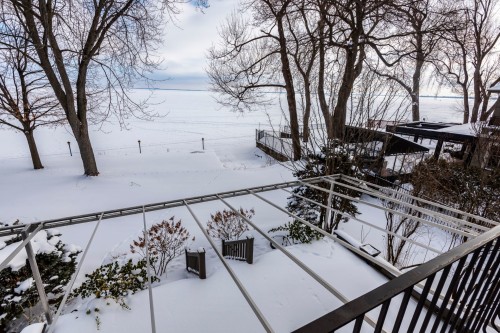 Vue sur l'eau - 468 Rue Lakeshore, Beaconsfield, QC - Outdoor With View