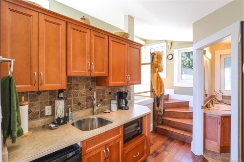6520 Eagles Dr, Courtenay, BC 