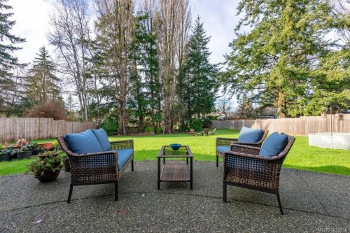 80 Masters Rd, Campbell River, BC 