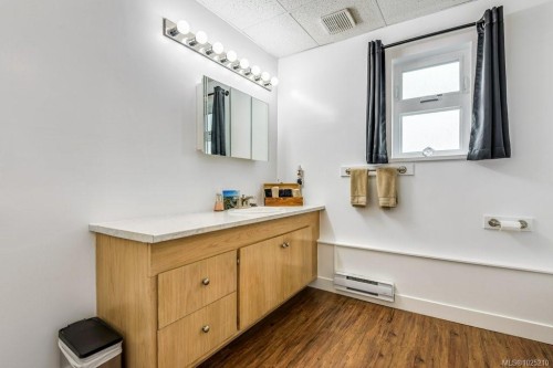 80 Masters Rd, Campbell River, BC 