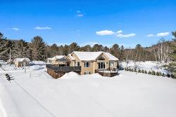 163 Ch. de la Lièvre N.  Bowman, QC J0X 3C0