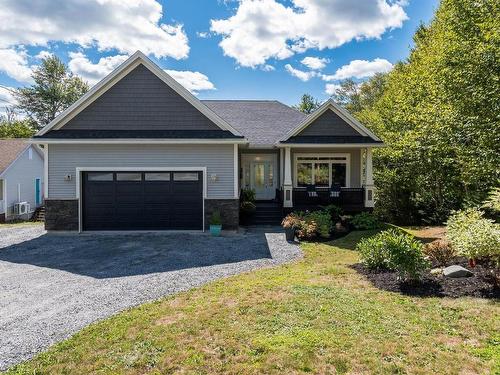 769 Lakeview Avenue, Middle Sackville, NS 