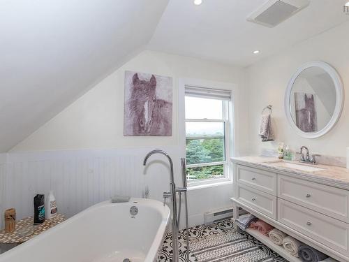 676 Highway 201, Moschelle, NS 