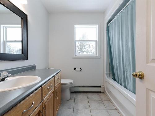 252 Gleneagles Drive, Hammonds Plains, NS 