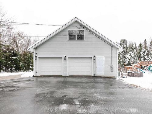 252 Gleneagles Drive, Hammonds Plains, NS 