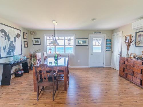 18 Shore Rd E, Hampton, PE 