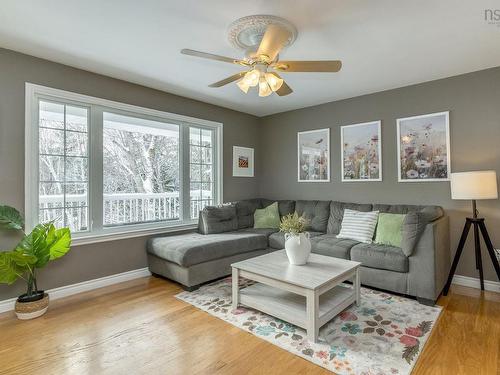 19 Newport Drive, Fall River, NS 