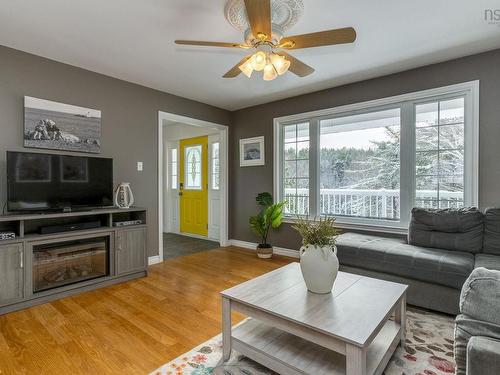 19 Newport Drive, Fall River, NS 