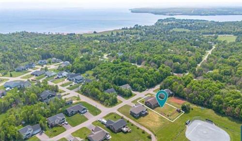 53 Bonavista Avenue, Stratford, PE 