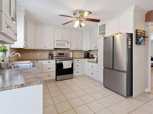 92 Russell Lake Drive, Dartmouth, NS 