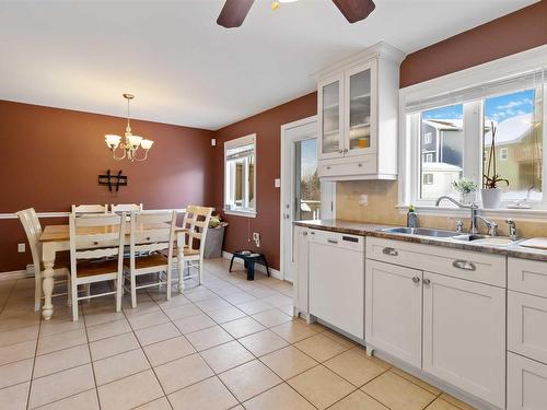 92 Russell Lake Drive, Dartmouth, NS 