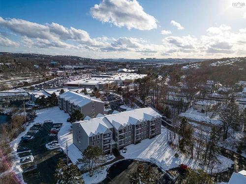 106 51 River Lane, Bedford, NS 