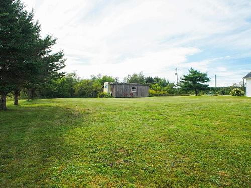 4606 Highway 2, Upper Economy, NS 
