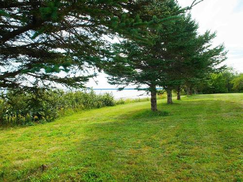 4606 Highway 2, Upper Economy, NS 