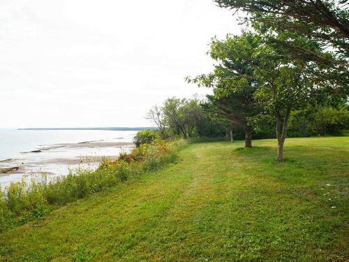 4606 Highway 2, Upper Economy, NS 