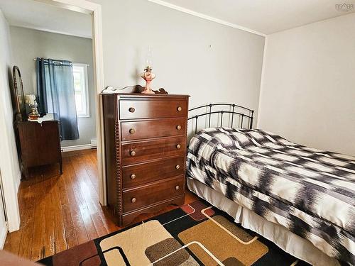4606 Highway 2, Upper Economy, NS 
