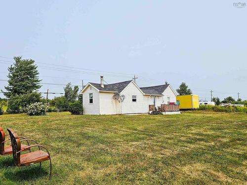 4606 Highway 2, Upper Economy, NS 