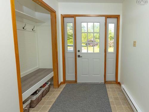 5691 Ns Trunk 3, Jordan Falls, NS 