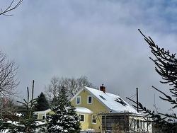 90 Eisenhauer Road  Oakland, NS B0J 2E0