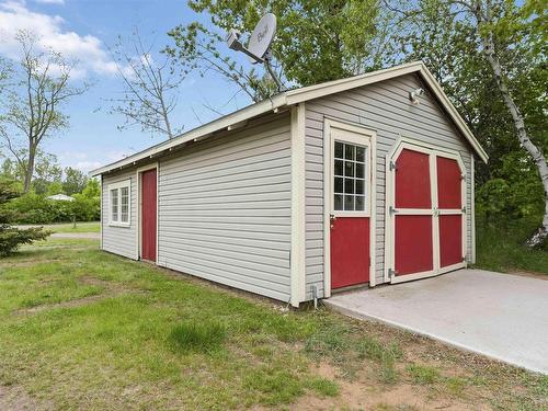 2203 Highway 1, Auburn, NS 