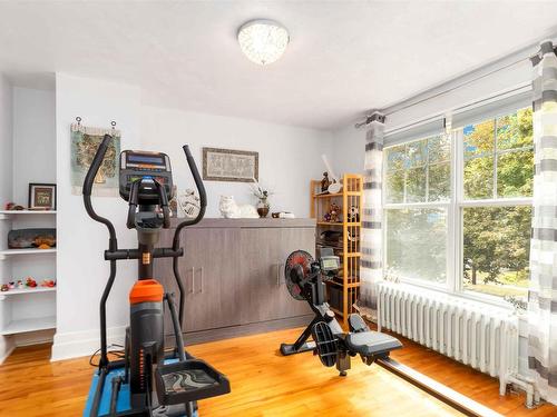 949 Mclean Street, Halifax, NS 