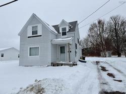 78 Highland Street  Glace Bay, NS B1A 2T9