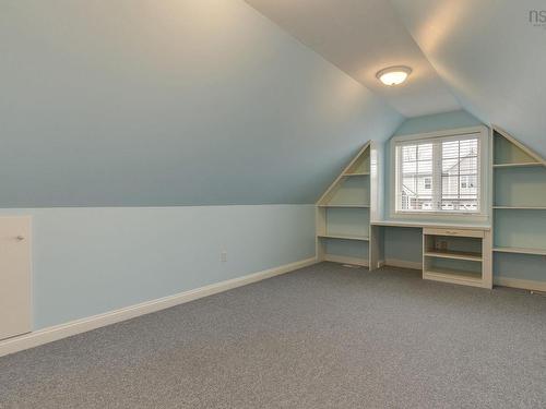 23 Lakeshore Park Terrace, Dartmouth, NS 