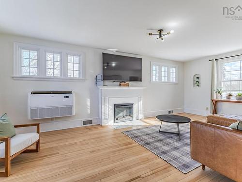 11 Smith Avenue, Truro, NS 