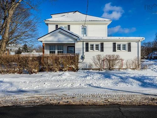 11 Smith Avenue, Truro, NS 