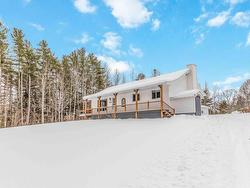 8215 Highway 8  South Brookfield, NS B0T 1X0