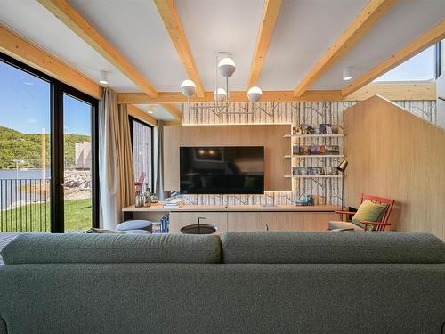 9 Osprey Lane, Ingonish, NS - Indoor Photo Showing Living Room