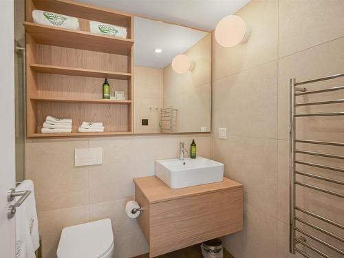 9 Osprey Lane, Ingonish, NS - Indoor Photo Showing Bathroom